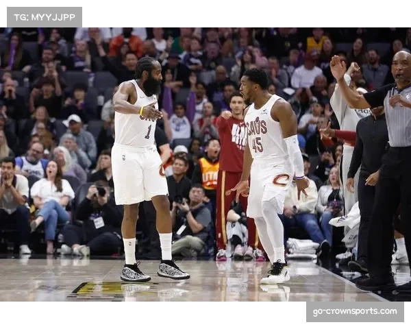 哈登20分9助攻组织尚可 骑士进攻端空间利用效率不足